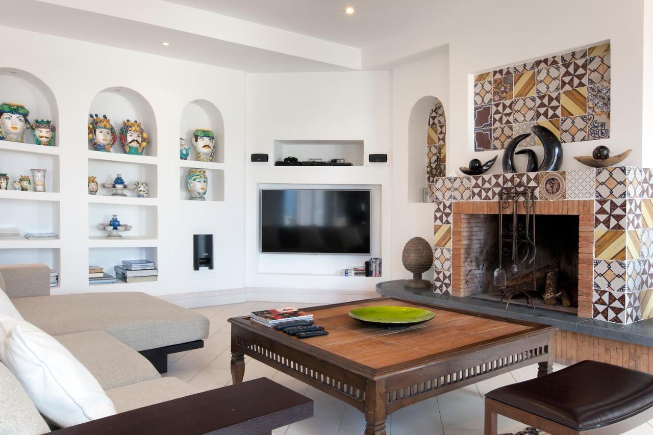 & Le Tore Villa